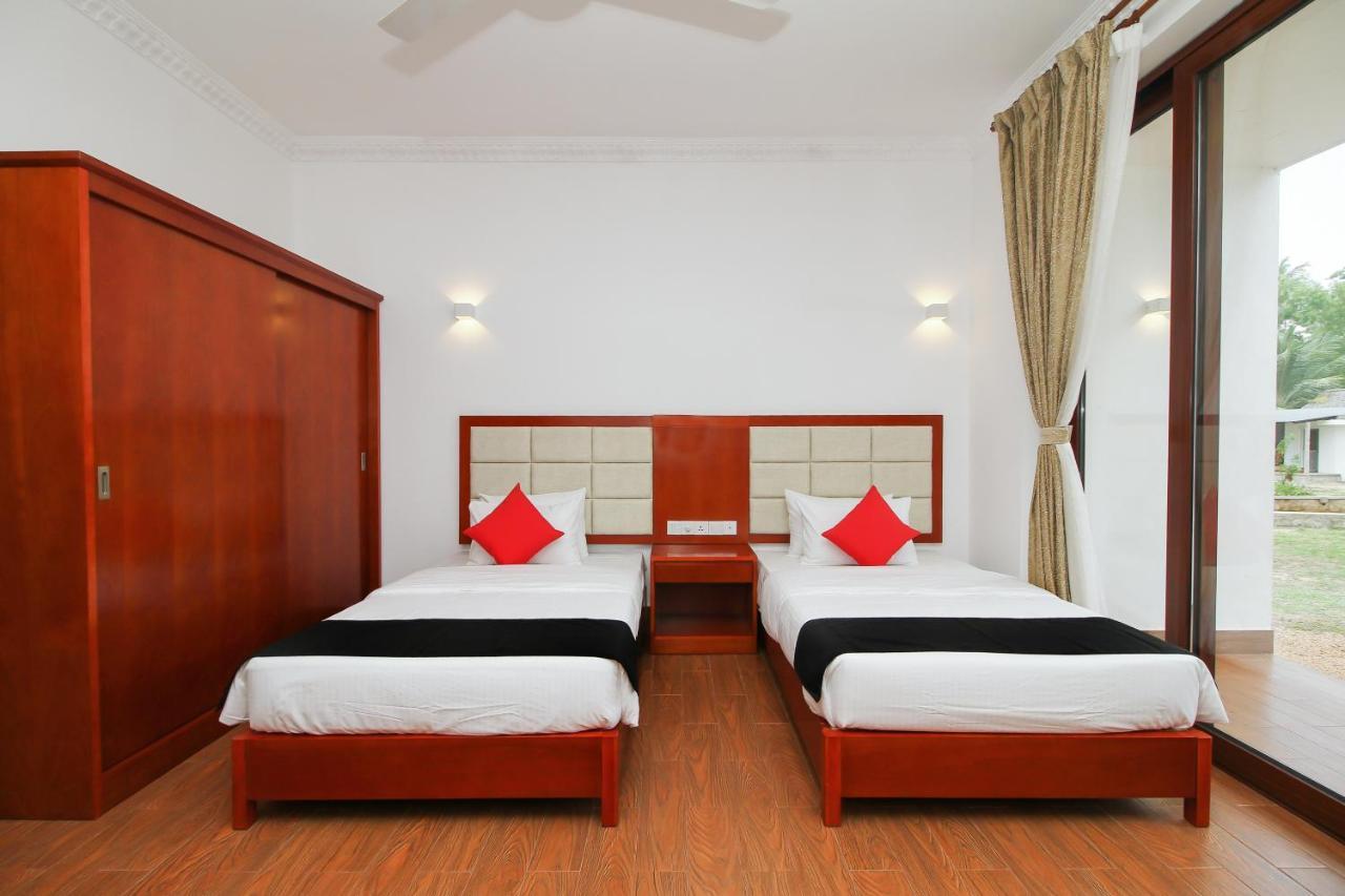 Capital Wind Kalpitiya "Wind Beach" Exterior foto