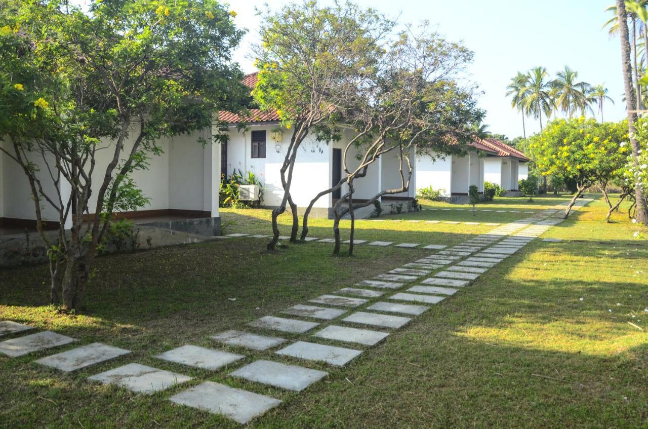 Capital Wind Kalpitiya "Wind Beach" Exterior foto